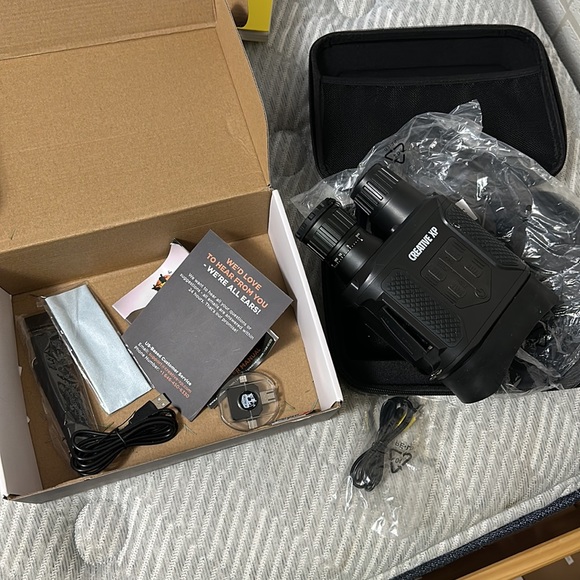 Digital Night Vision Binoculars Infrared Night Vision Goggles - Picture 3 of 5